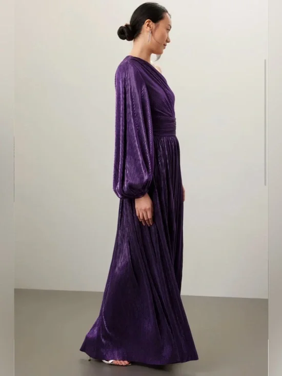 Bronx and Banco Purple Florence Gown in size medium one shoulder . - Picture 3 of 12